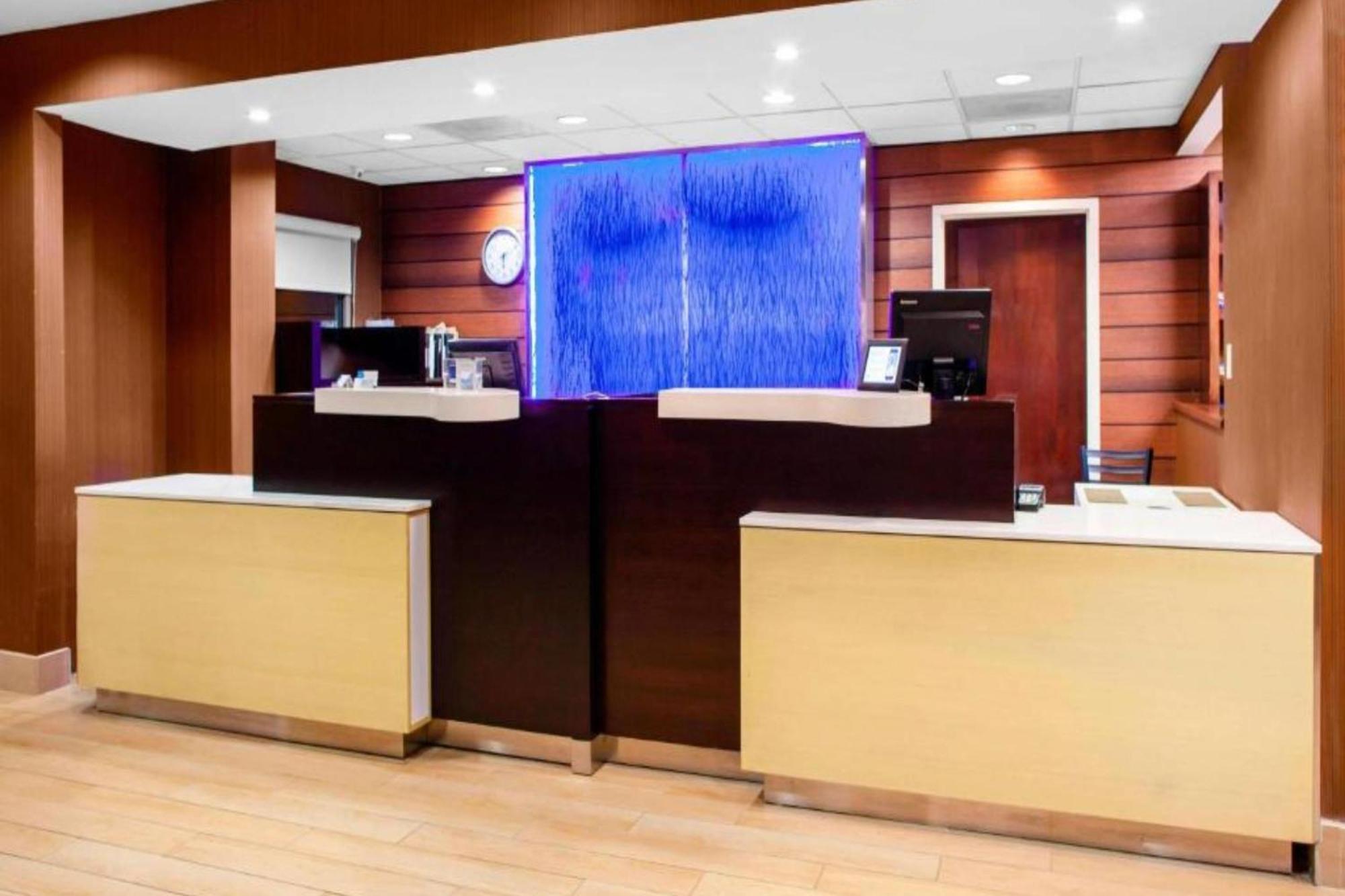 מאקון Rodeway Inn מראה חיצוני תמונה