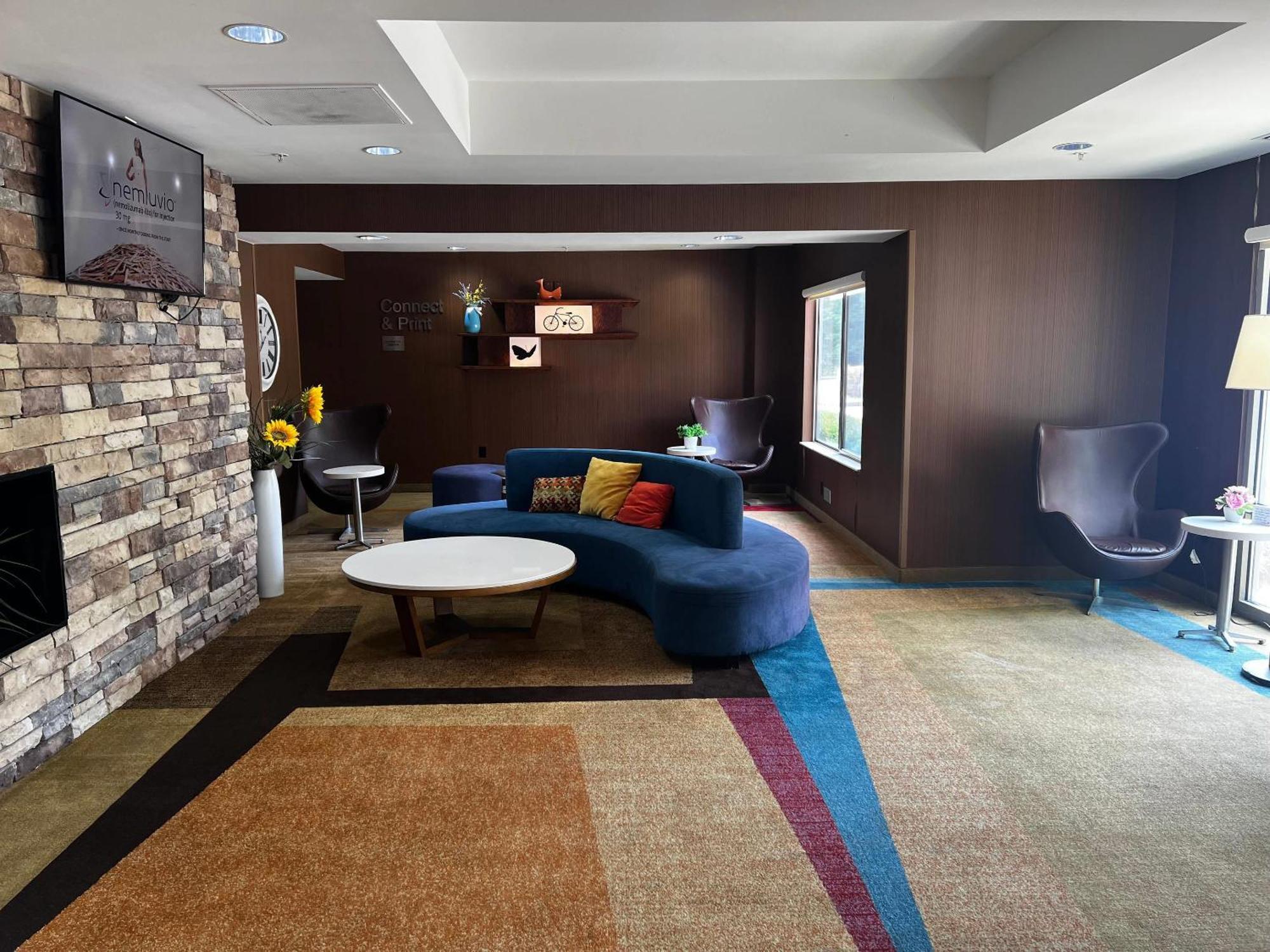 מאקון Rodeway Inn מראה חיצוני תמונה
